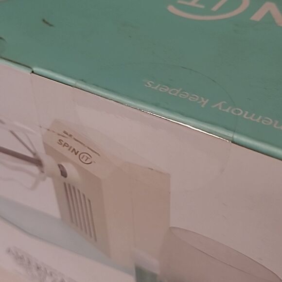 Spin It Motorized Rotary Drying Tool Cups Resin Finish We R Memory Keepers New - Picture 5 of 5